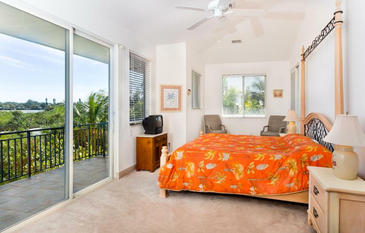 Sea Otter Villa Sanibel Room photo